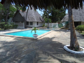 Отель Glory Ocean Villas - Diani  Diani Beach